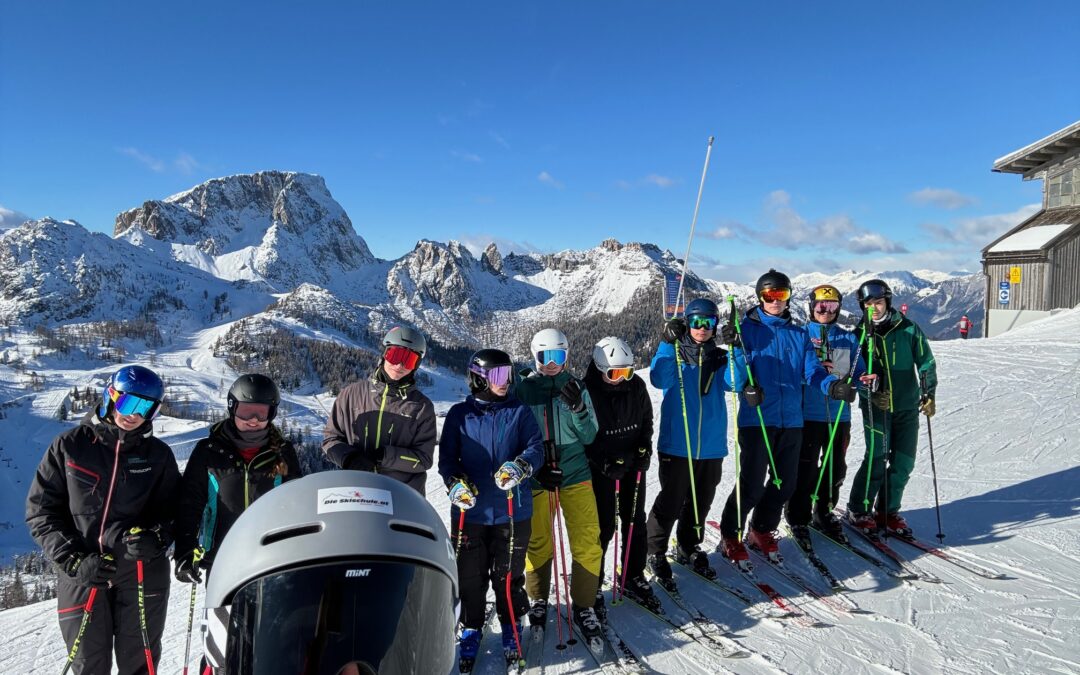 Skilehrer-Ausbildung erfolgreich abgeschlossen